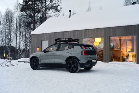 Volvo EX30 Cross Country